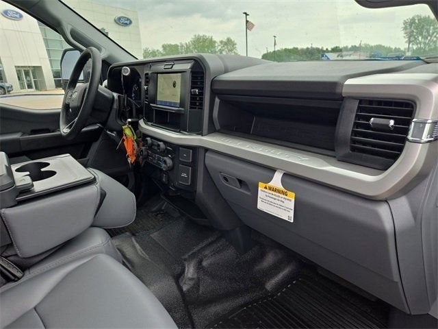 2025 Ford F-350 XL 8' SERVICE BODY