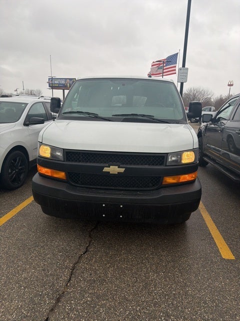 2023 Chevrolet Express 3500 LS Passenger