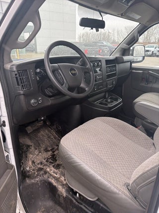 2023 Chevrolet Express 3500 LS Passenger