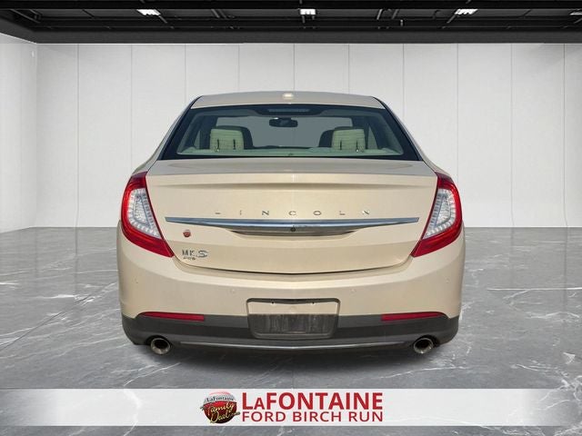 2015 Lincoln MKS Base