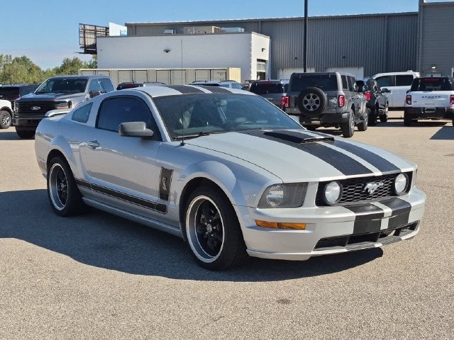 2007 Ford Mustang GT Deluxe