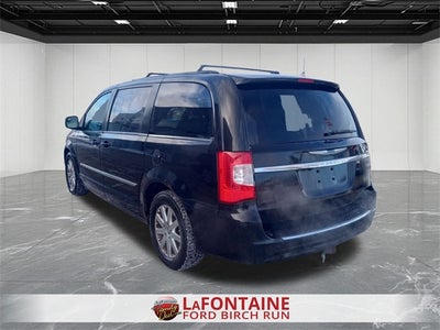 2013 Chrysler Town & Country Touring