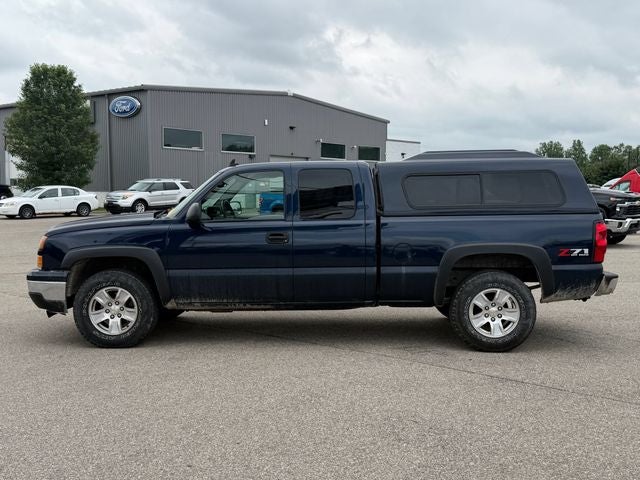 Used 2006 Chevrolet Silverado 1500 LT1 with VIN 2GCEK19B161142963 for sale in Birch Run, MI