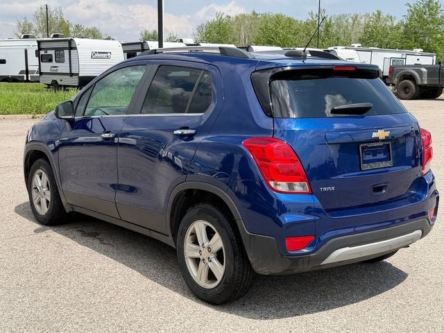 Used 2017 Chevrolet Trax LT with VIN 3GNCJLSB6HL147892 for sale in Birch Run, MI
