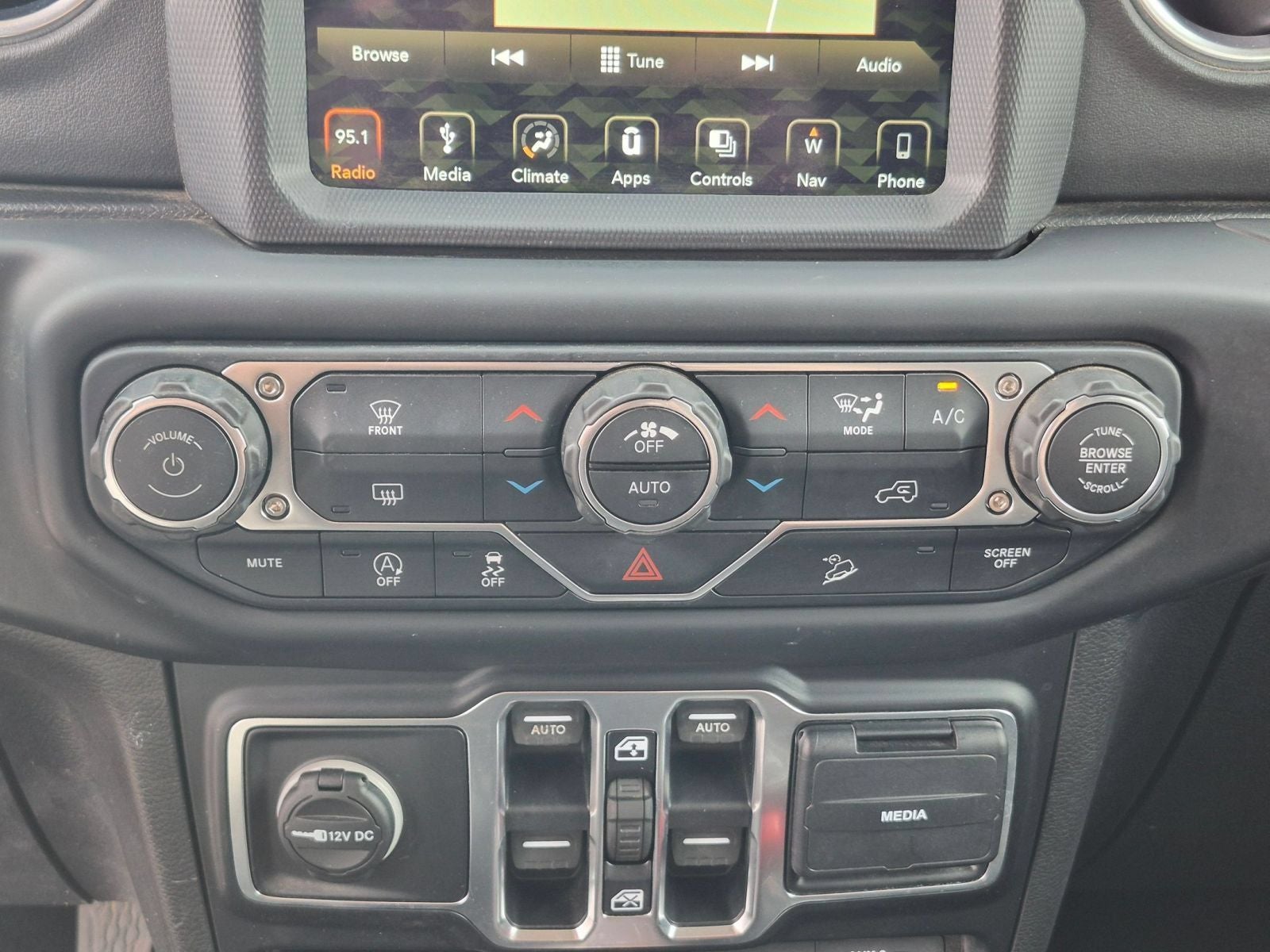 2019 Jeep Wrangler Unlimited Sahara 4X4