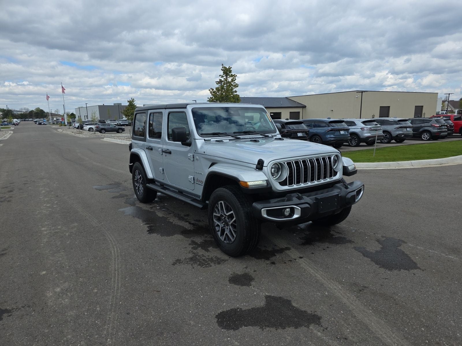 2024 Jeep Wrangler Sahara