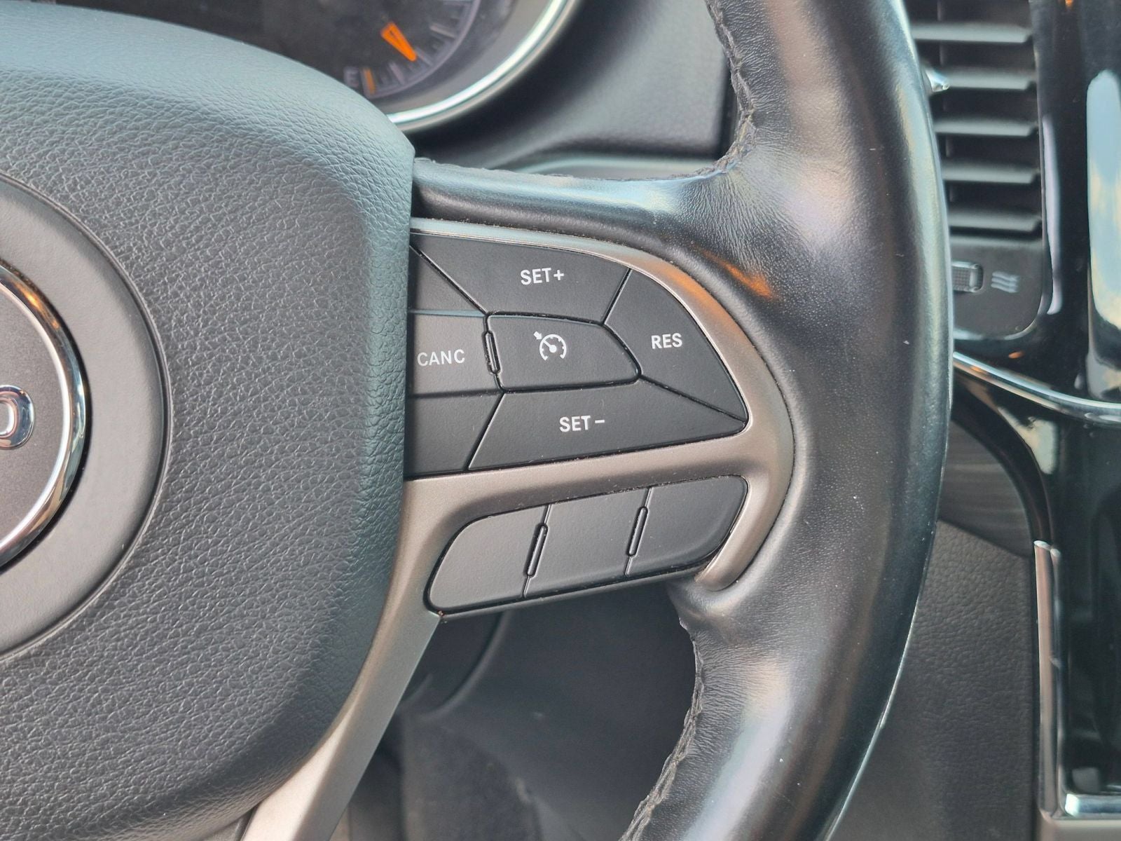 2020 Jeep Grand Cherokee Altitude 4X4