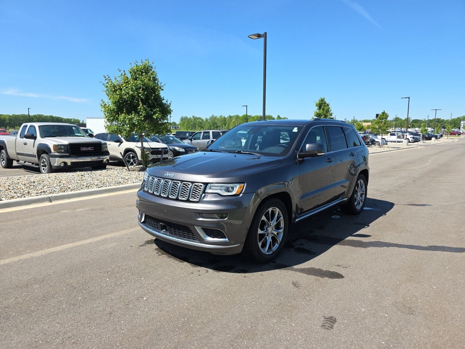 2019 Jeep Grand Cherokee Summit