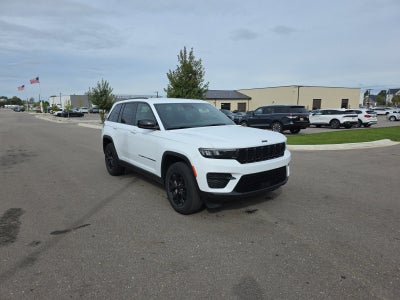 2025 Jeep Grand Cherokee Altitude 4X4
