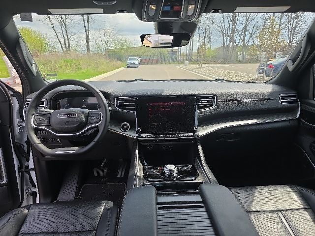 2024 Jeep Wagoneer Series II