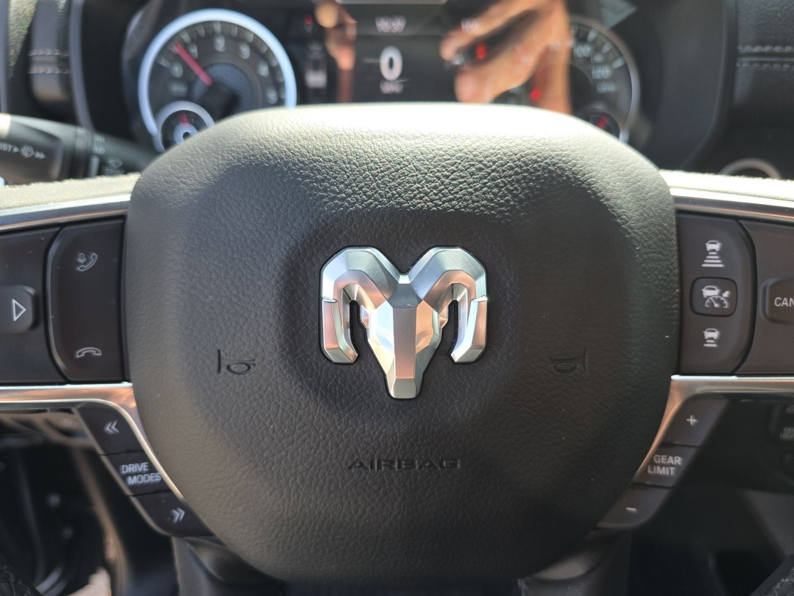 2025 RAM 1500 Laramie 4X4