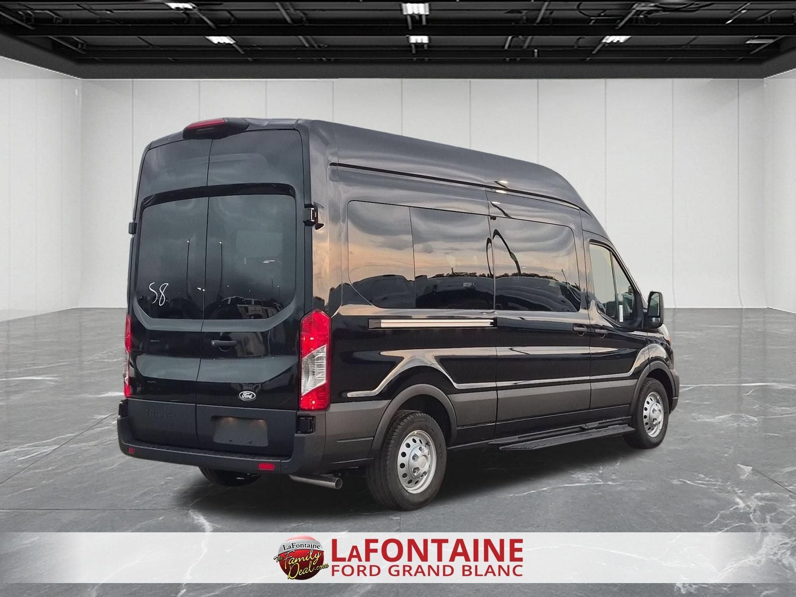 2027 Ford Transit-350 XL