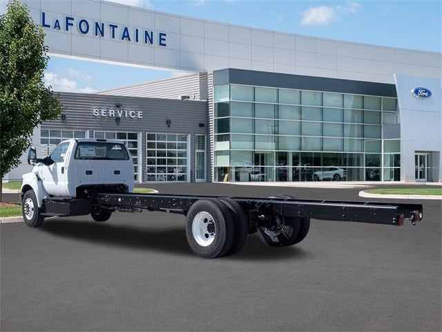 2026 Ford F-650SD Base