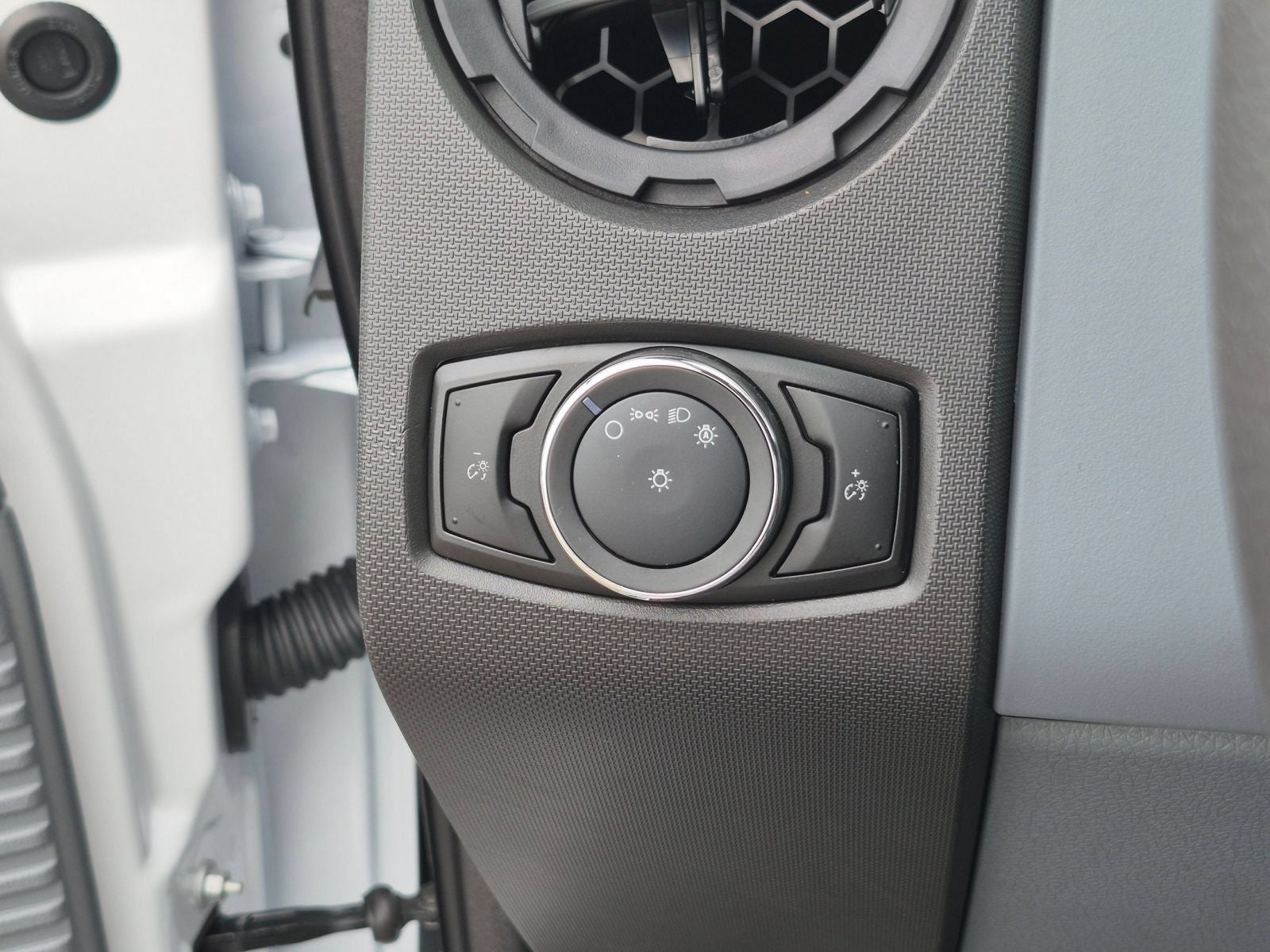 2027 Ford F-650SD Base