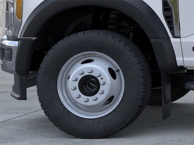 2026 Ford F-550SD Lariat In-Transit