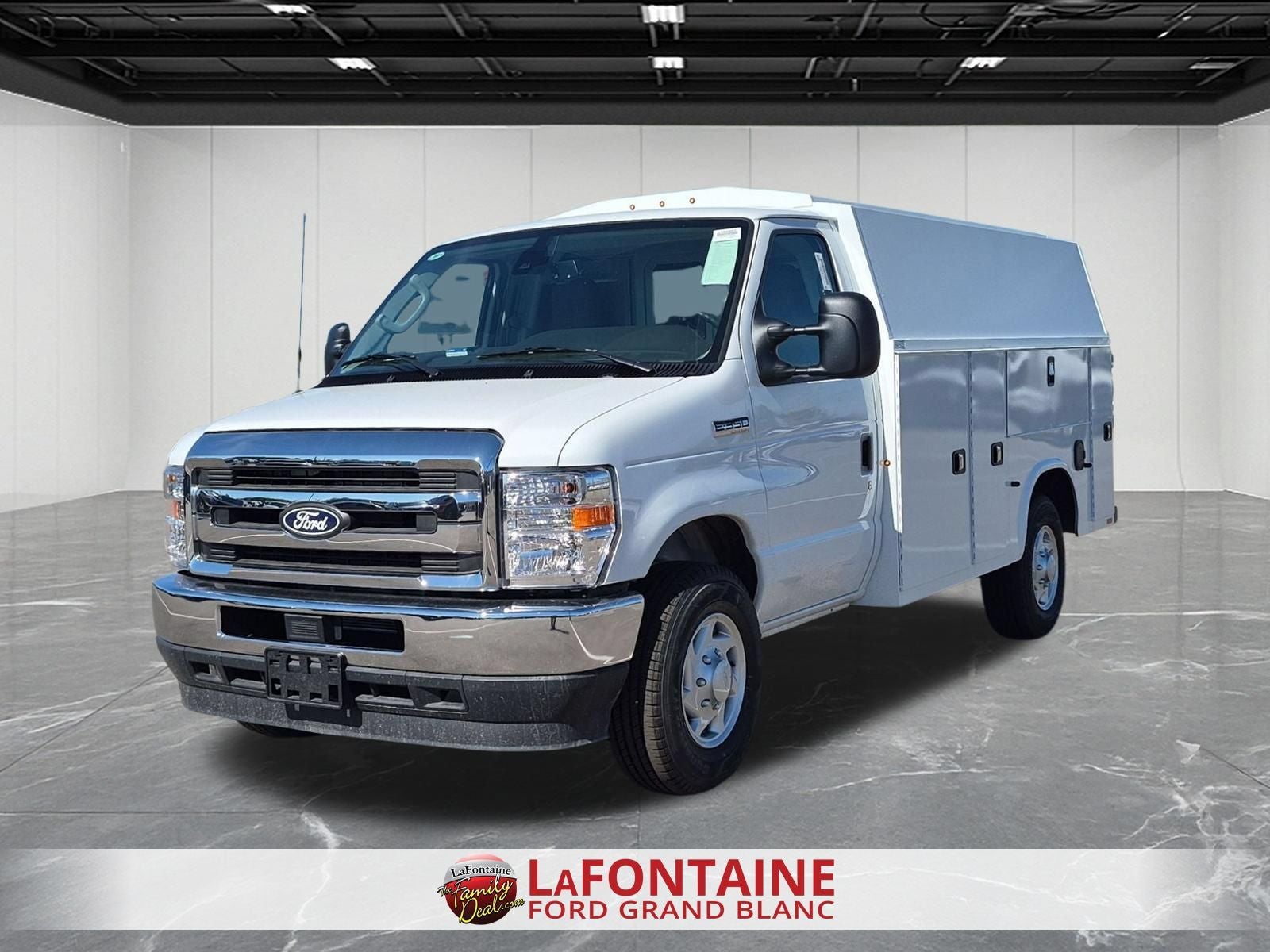 2027 Ford E-350 Knapheide Service Body