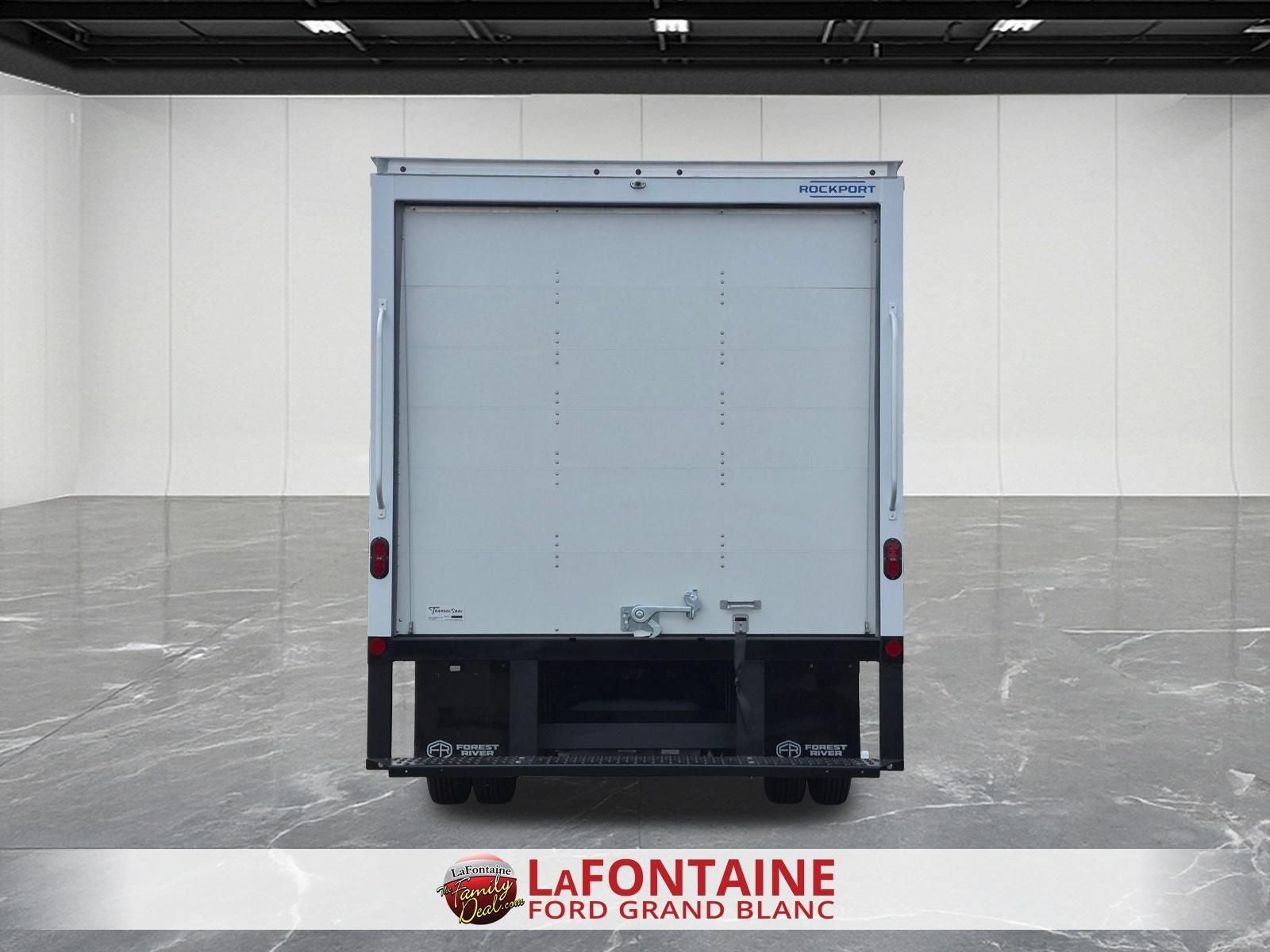 2027 Ford E-450SD Base