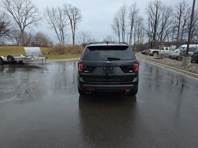2016 Ford Explorer Sport