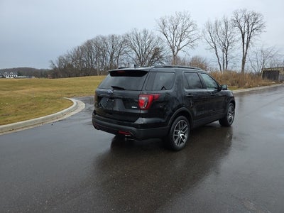 2016 Ford Explorer Sport