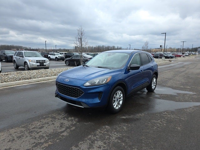 2022 Ford Escape Hybrid SE