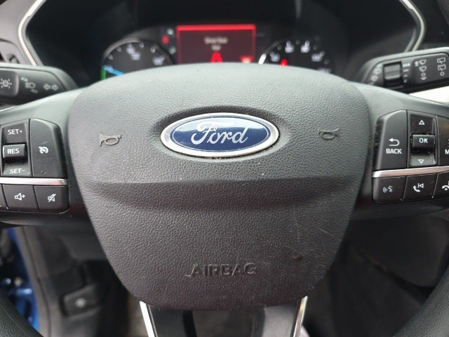 2022 Ford Escape Hybrid SE