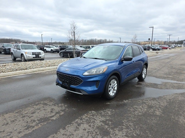2022 Ford Escape Hybrid SE