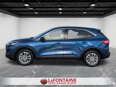 2022 Ford Escape Hybrid SE