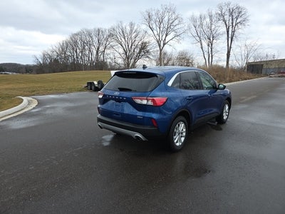 2022 Ford Escape Hybrid SE