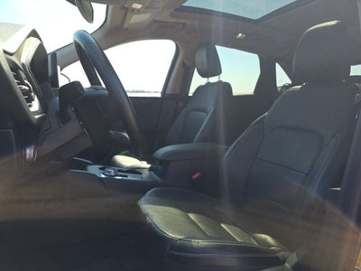 2020 Ford Escape Titanium Hybrid