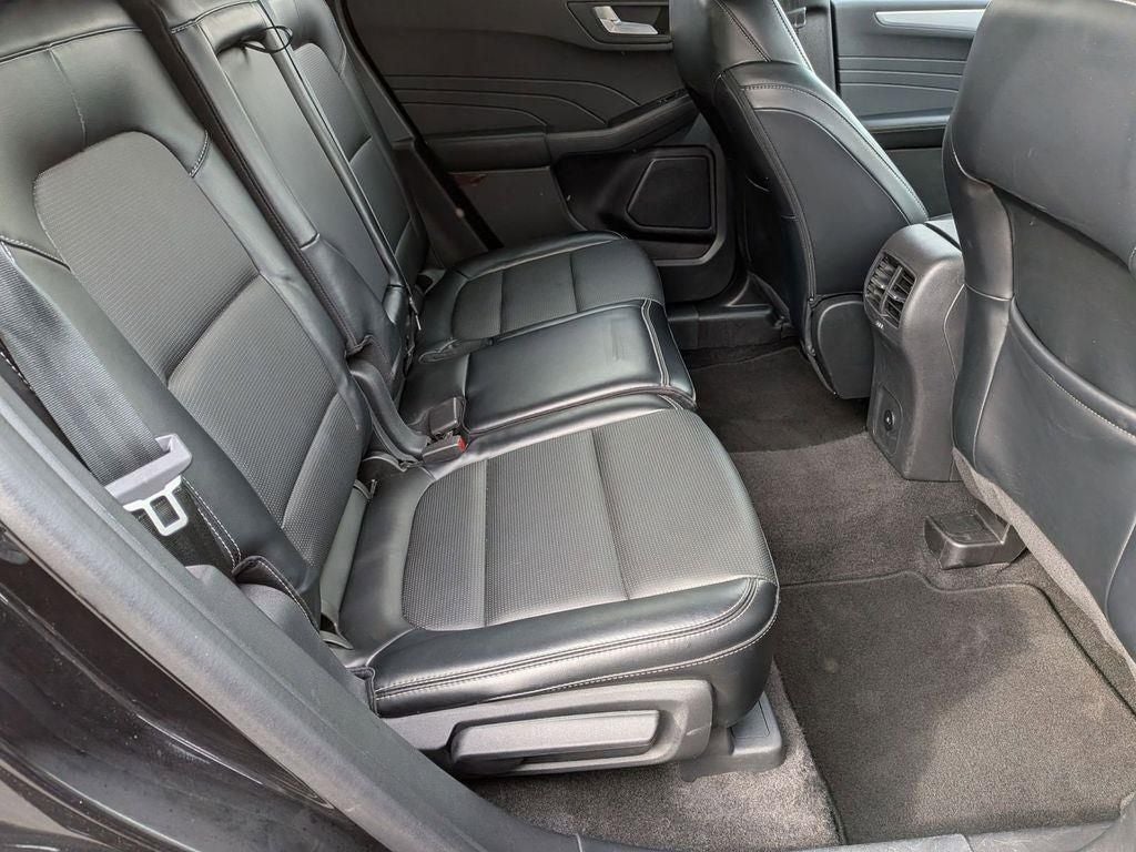 2024 Ford Escape Platinum