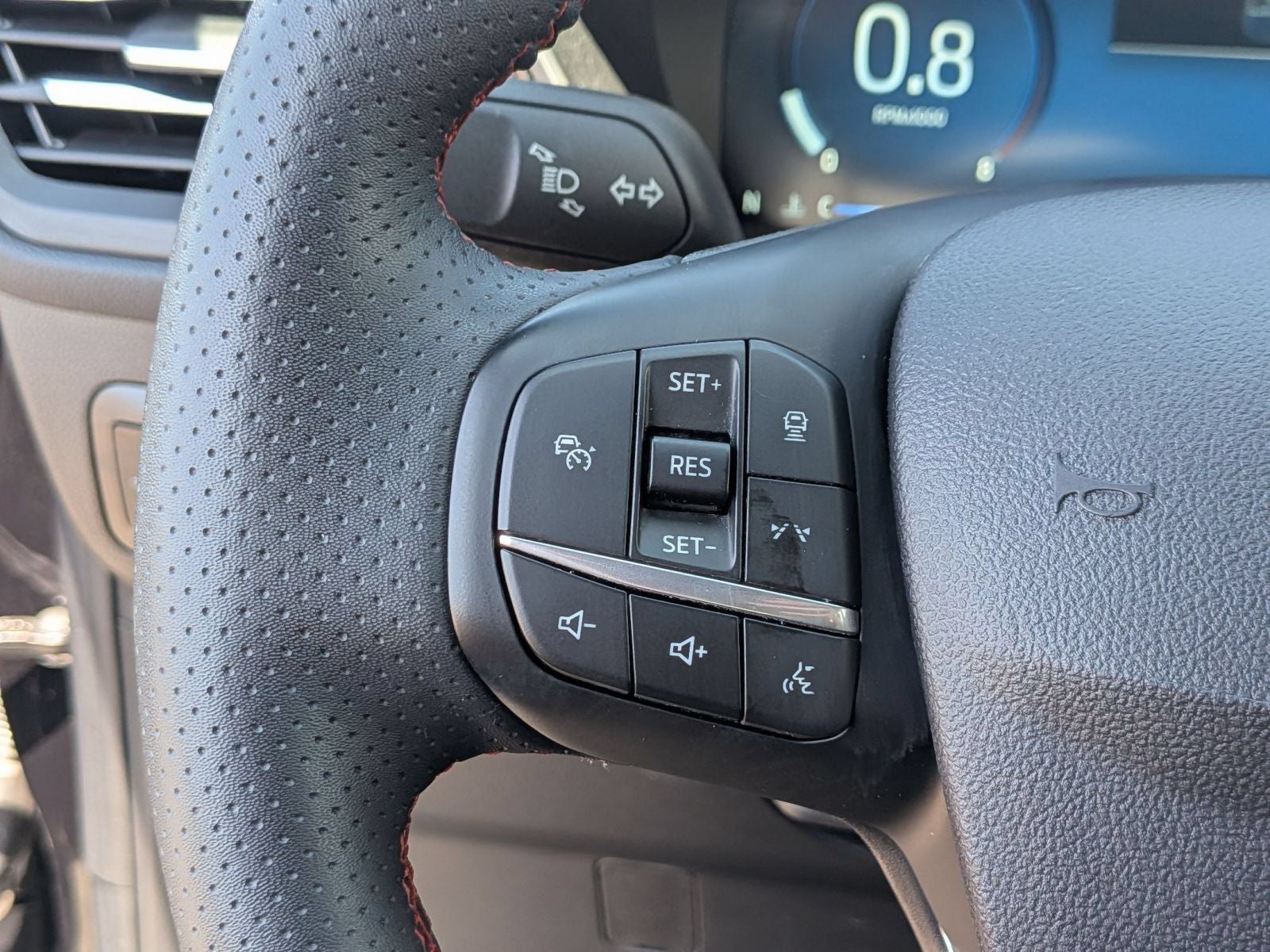 2024 Ford Escape ST-Line Select AWD