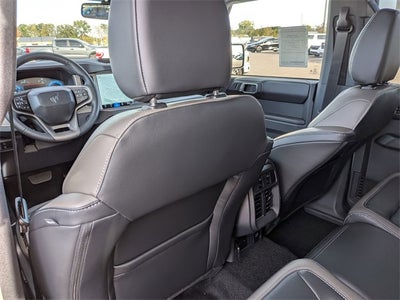 2025 Ford Bronco Outer Banks Sinister Bronze Package