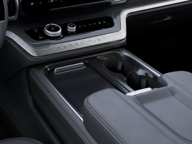 2027 Ford Expedition Max Platinum In-Transit