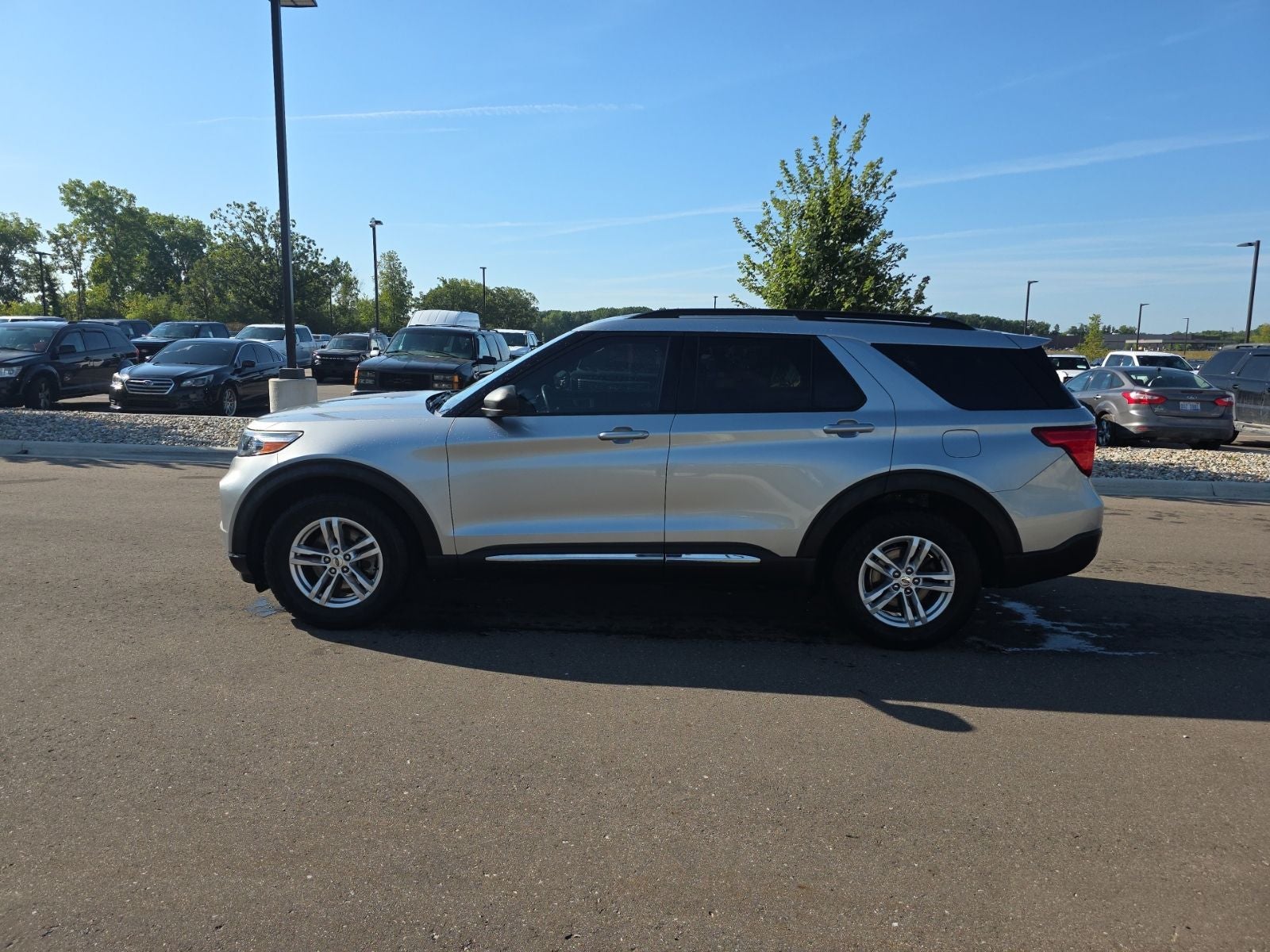 2020 Ford Explorer XLT 4WD