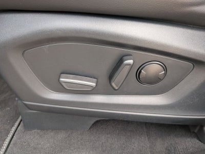 2023 Ford Explorer XLT 4WD