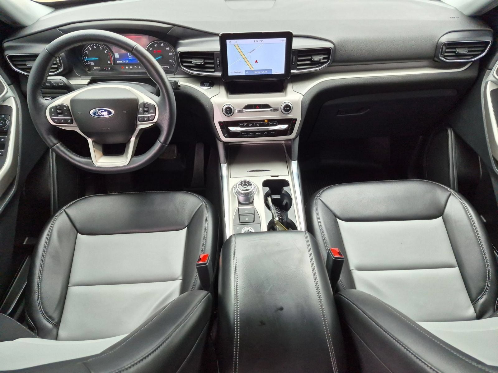 2023 Ford Explorer XLT 4WD