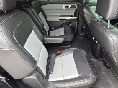 2023 Ford Explorer XLT 4WD