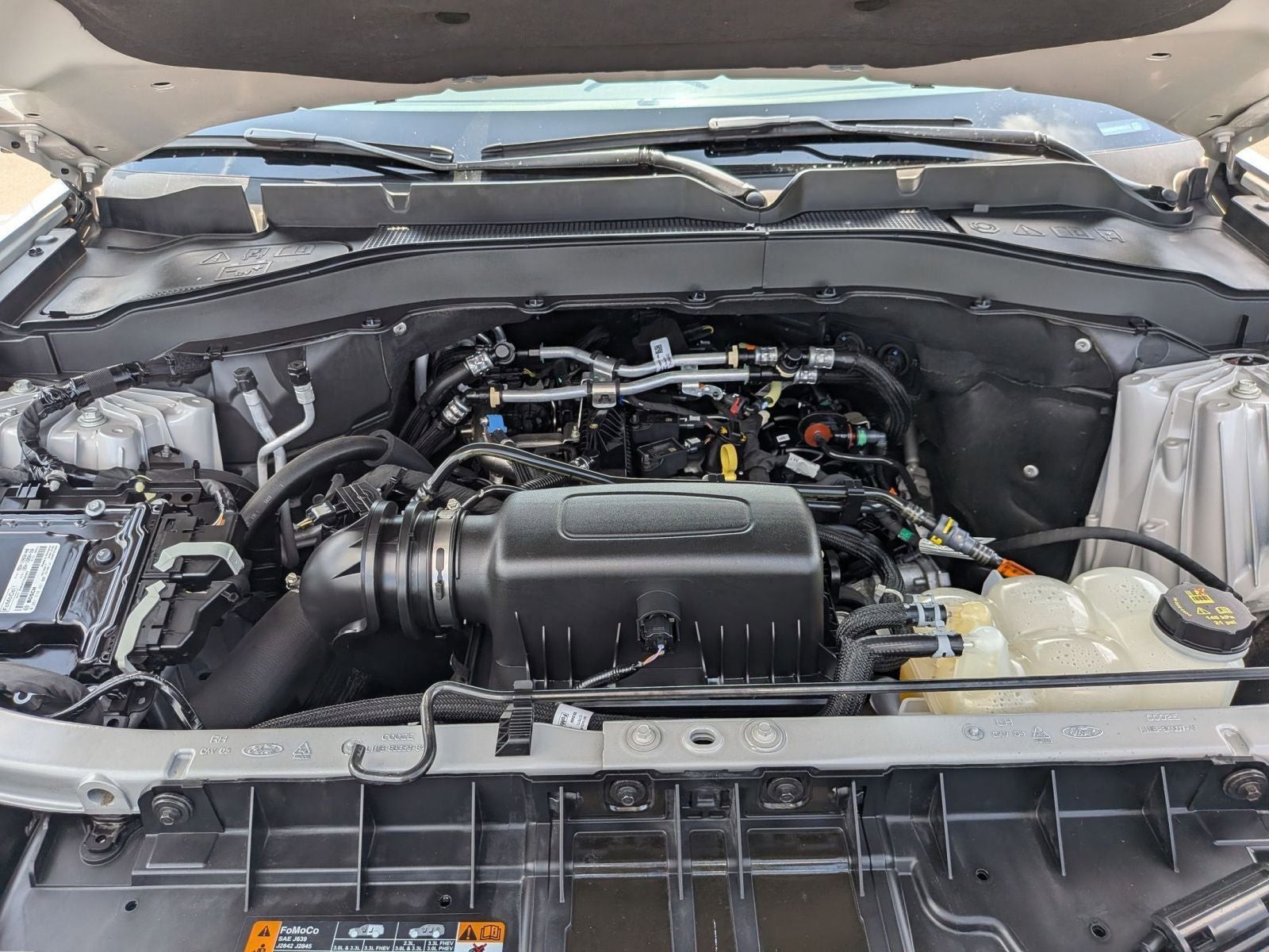 2023 Ford Explorer XLT 4WD