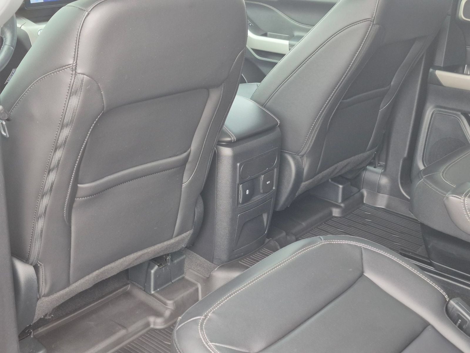 2024 Ford Explorer XLT AWD
