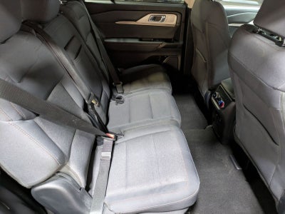 2025 Ford Explorer Active 4WD
