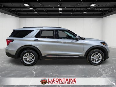 2025 Ford Explorer Active 4WD