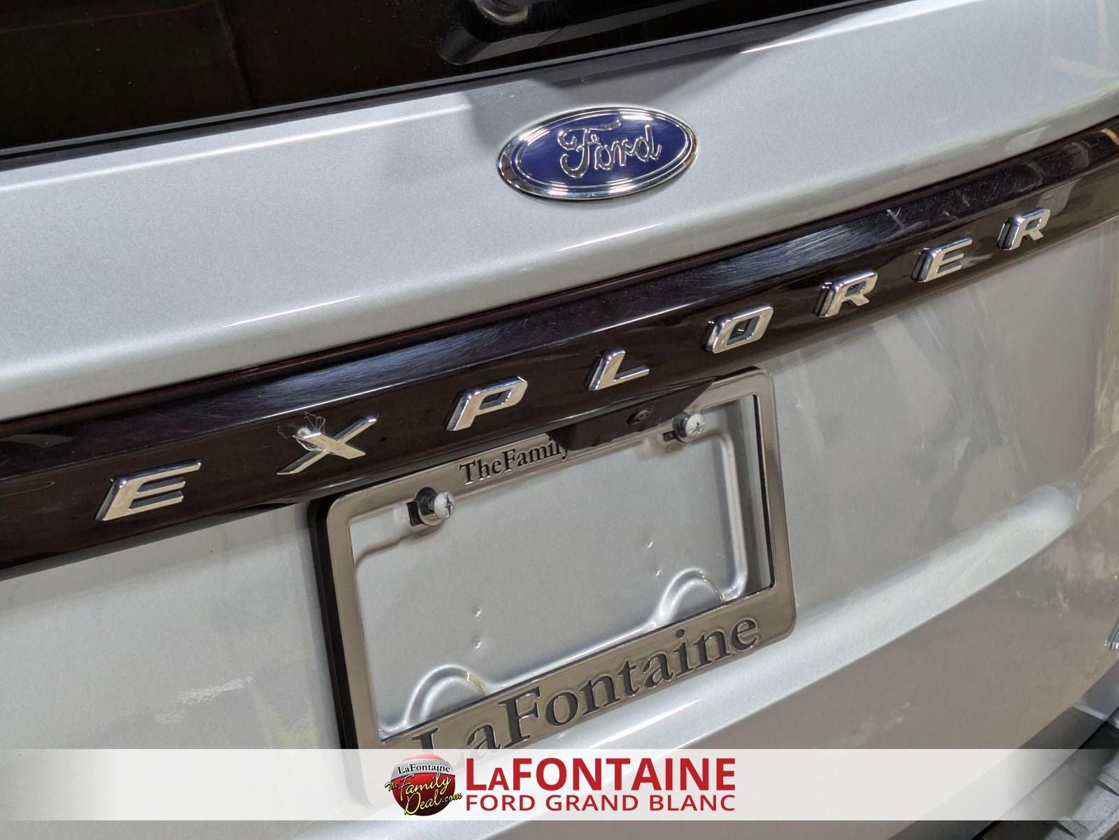 2025 Ford Explorer Active 4WD