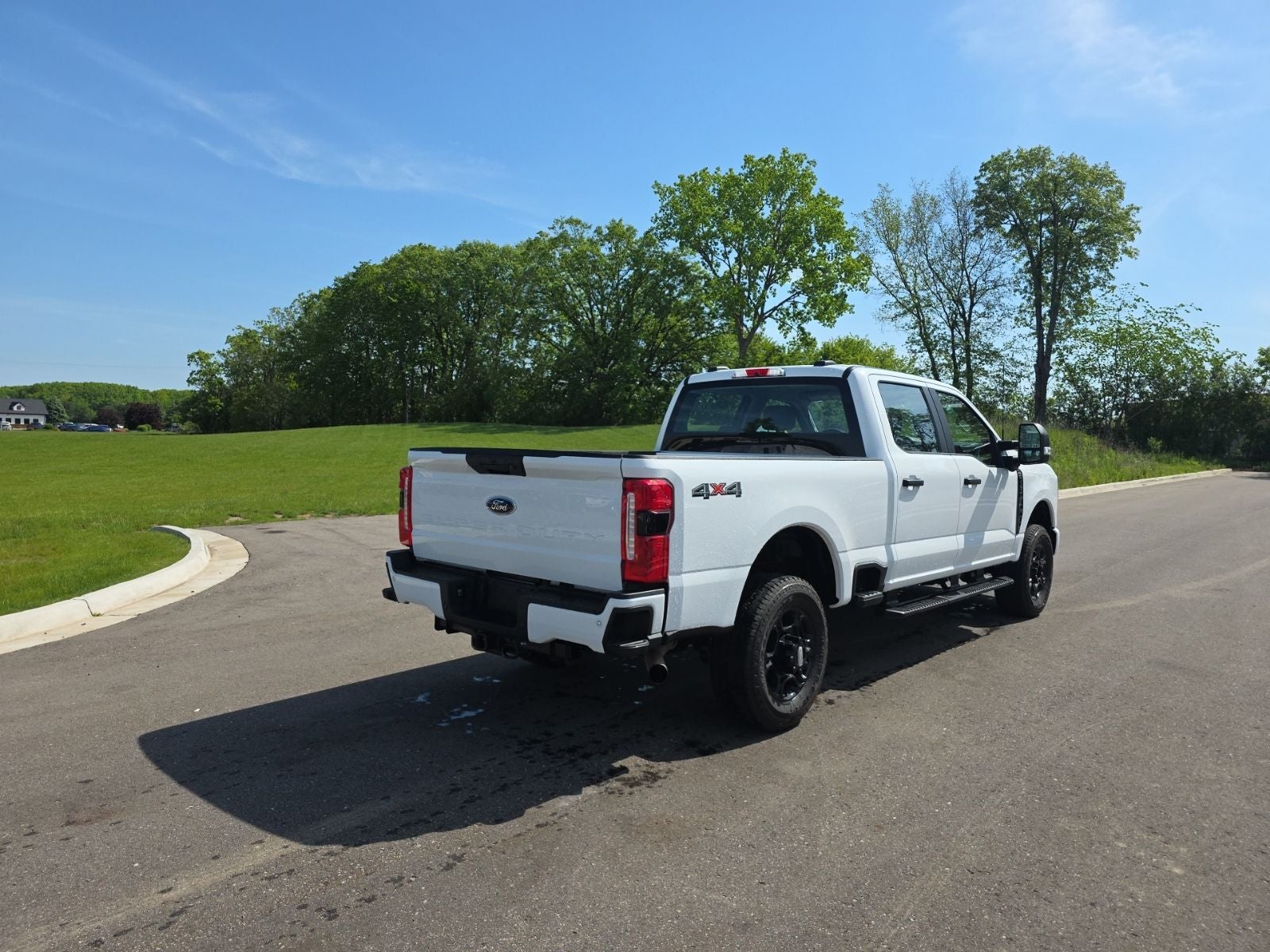 2025 Ford F-350SD XL