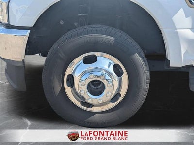 2022 Ford F-350SD Lariat