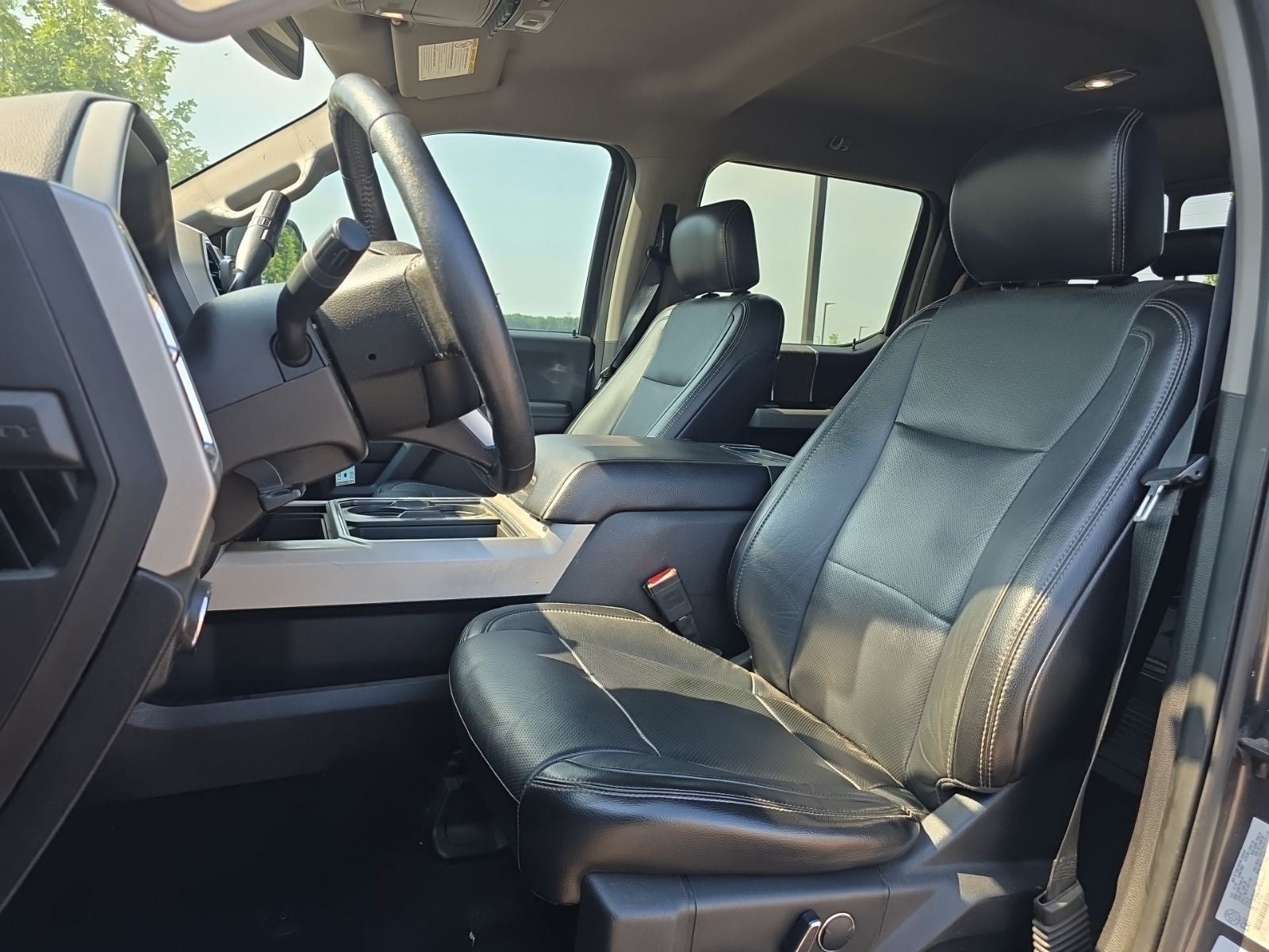 2018 Ford F-350SD Lariat 4X4