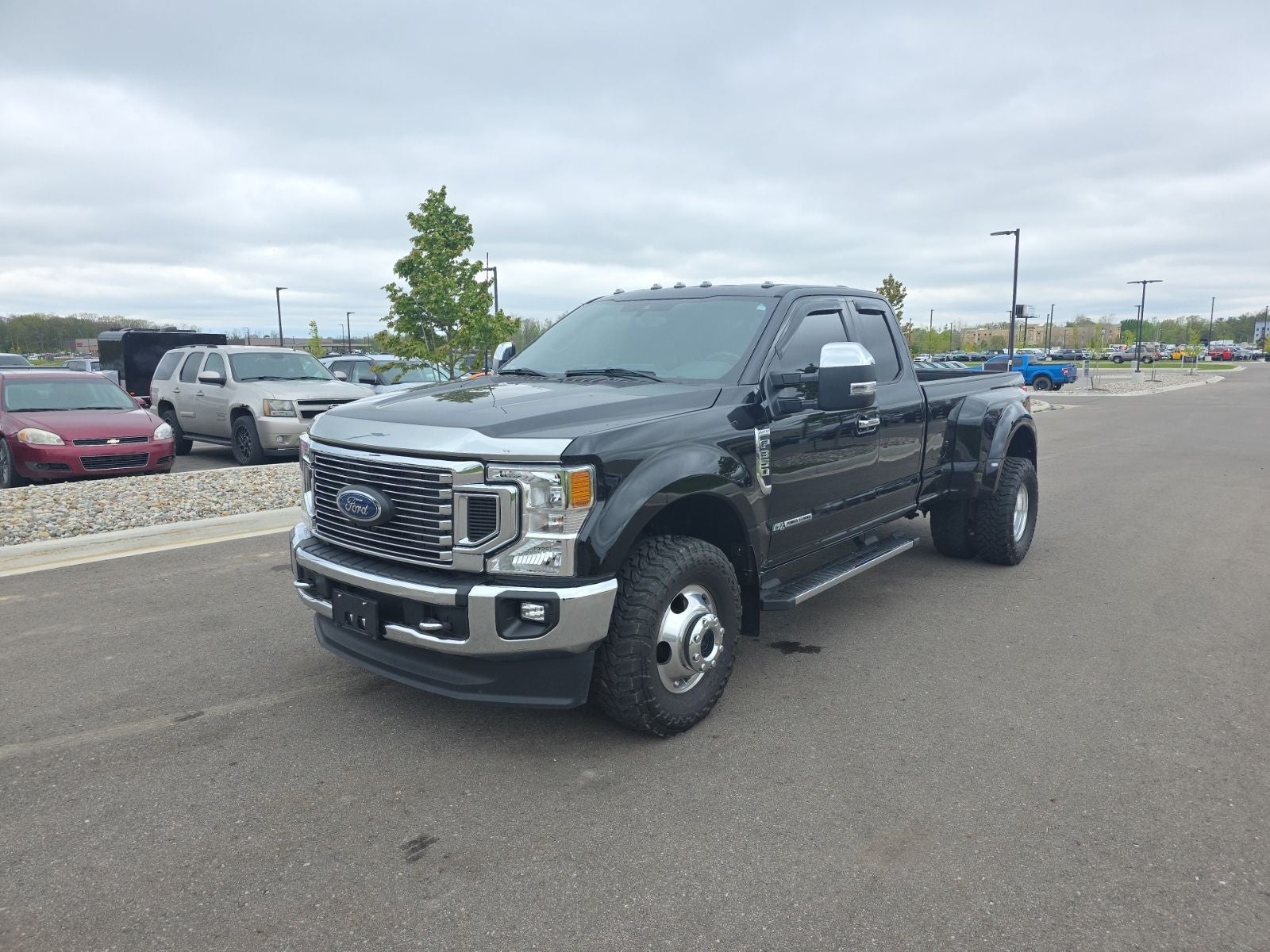 2022 Ford F-350SD Lariat