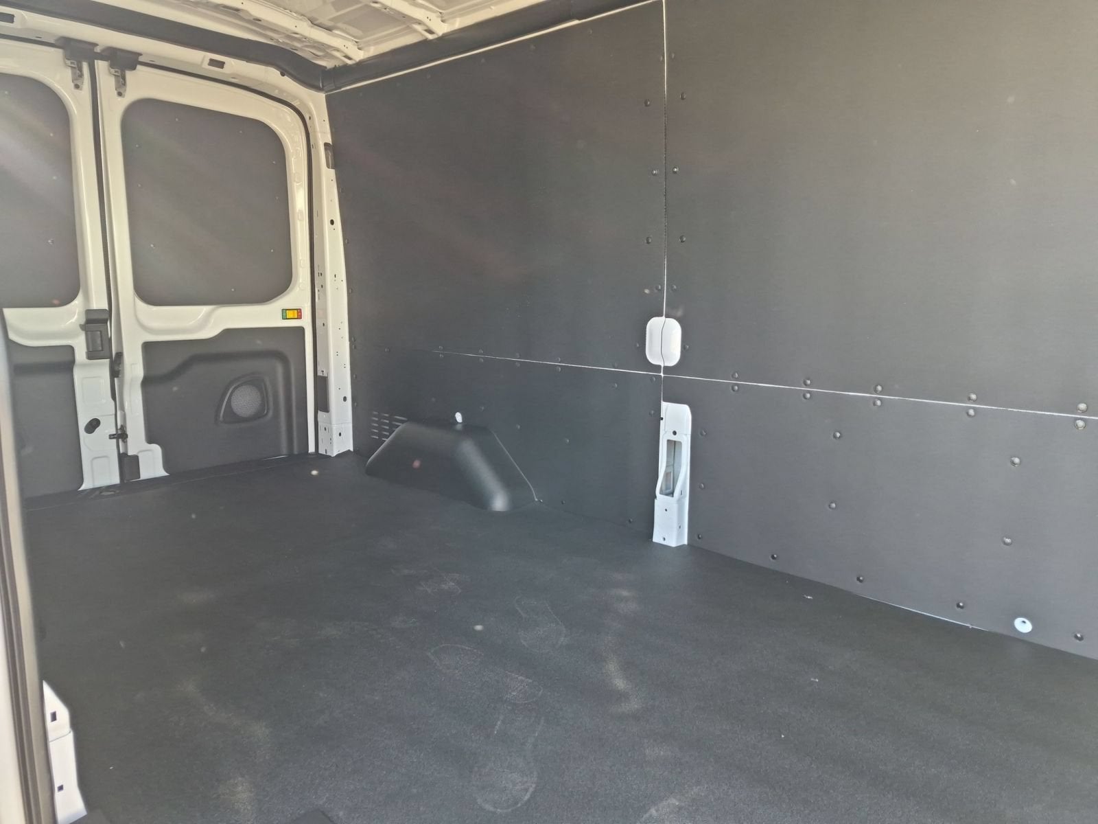 2027 Ford Transit-250 Base