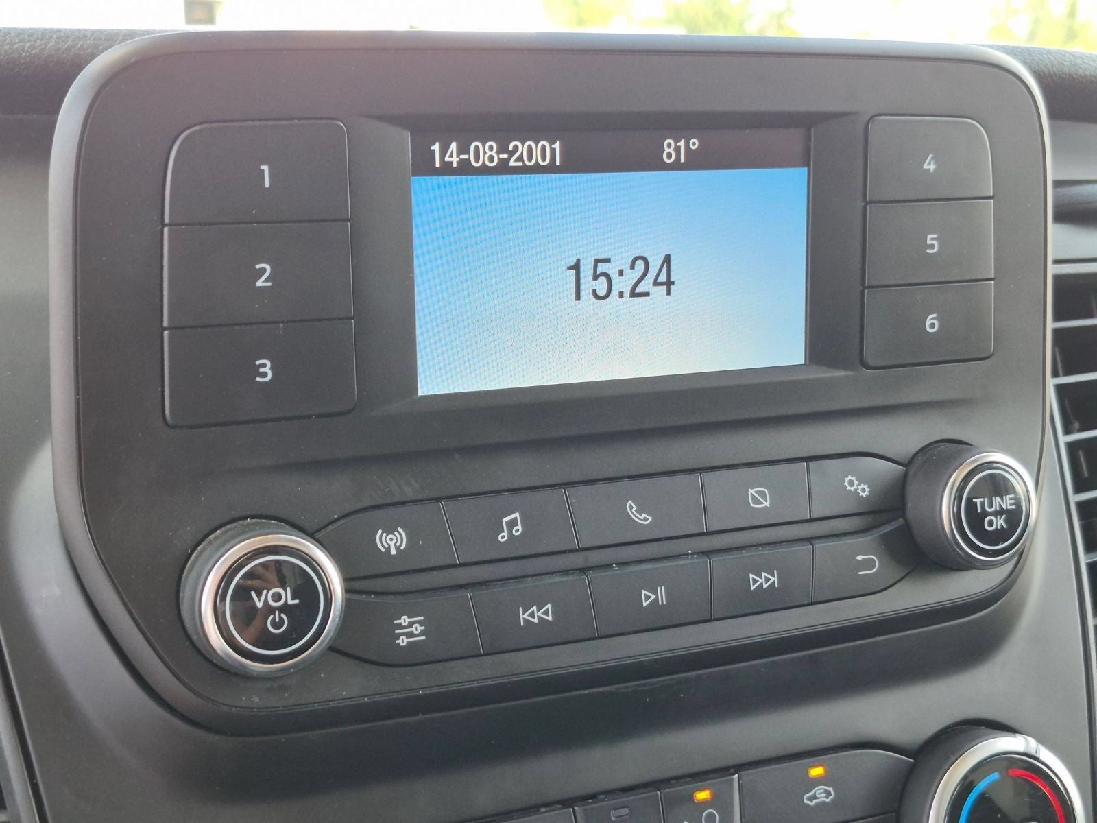 2025 Ford Transit-250 Base AWD