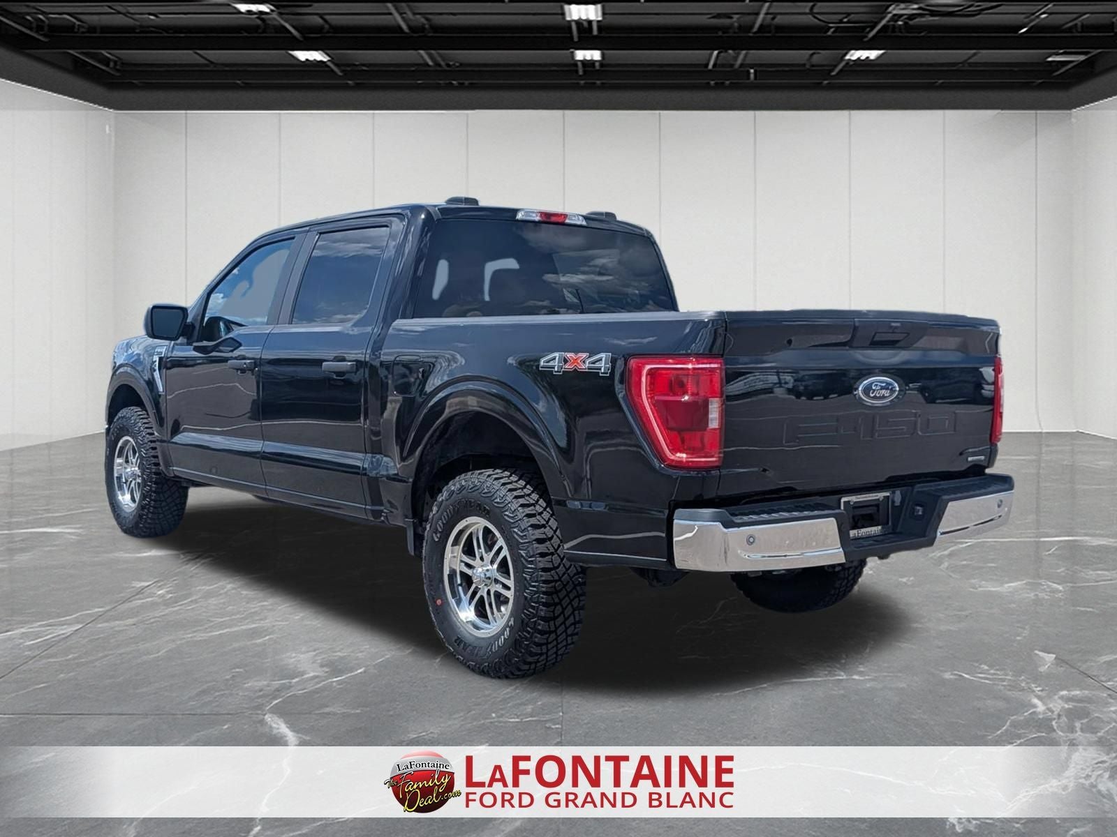 2023 Ford F-150 XLT 4X4