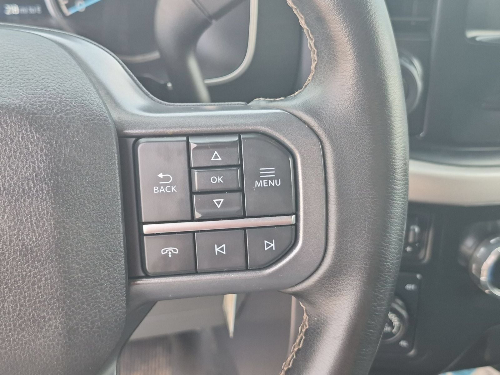 2023 Ford F-150 XLT 4X4